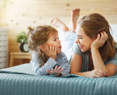 Почему так важно разговаривать с детьми с раннего возраста